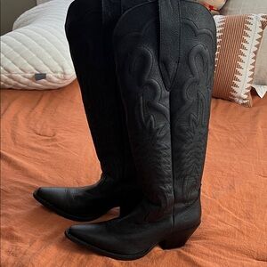Dingo Black Heeled Western Boots